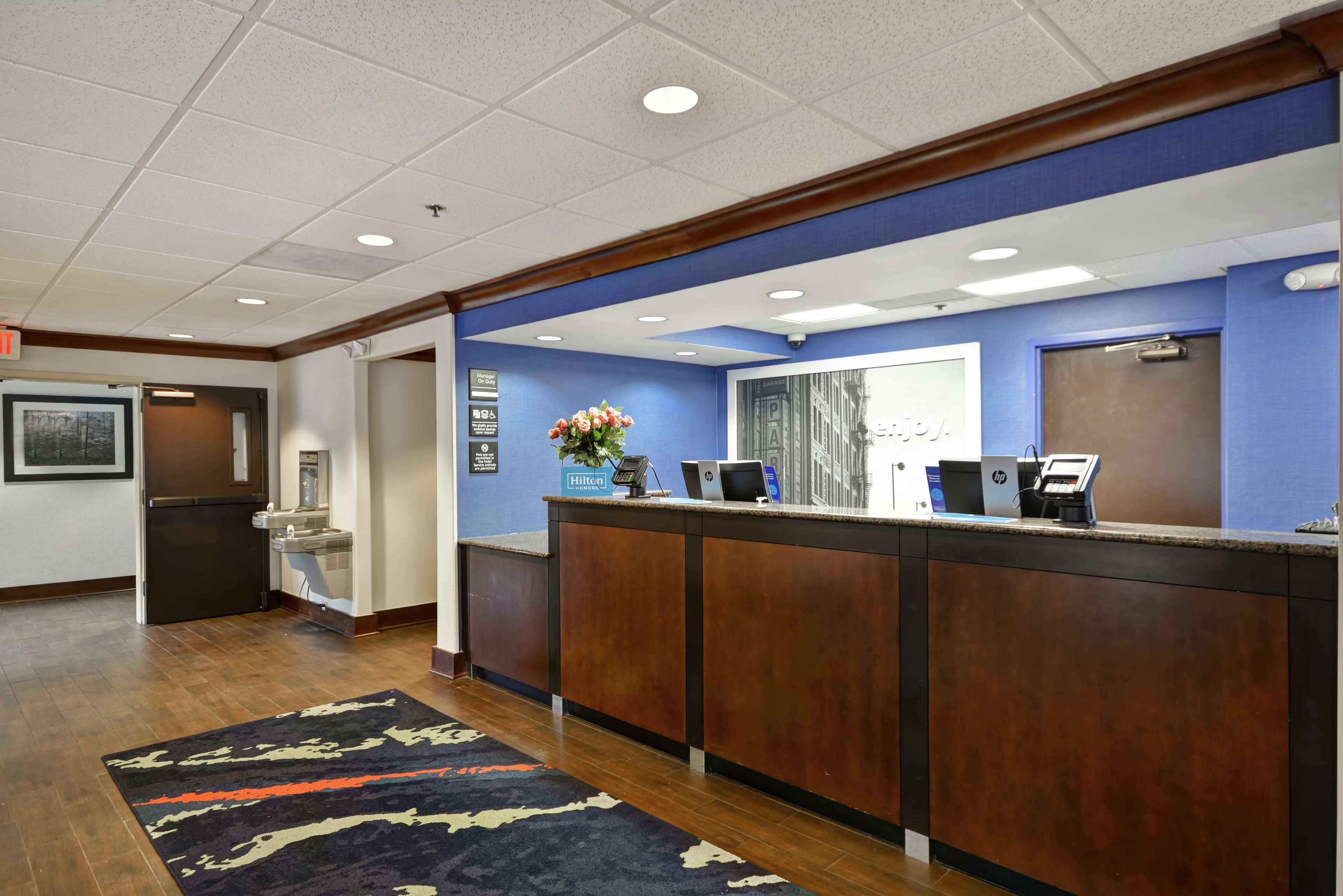 Hampton Inn Birmingham/Mountain Brook Extérieur photo
