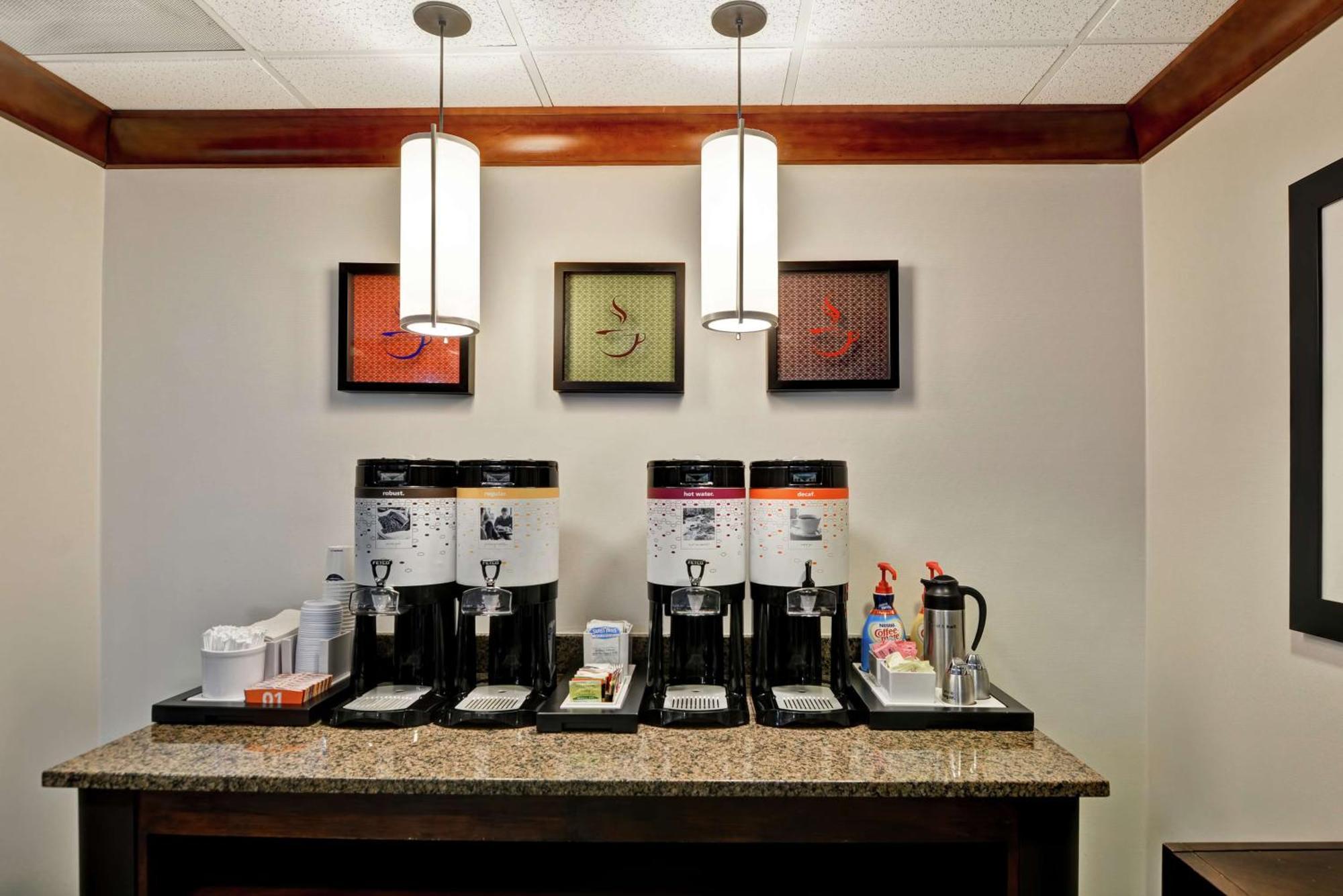 Hampton Inn Birmingham/Mountain Brook Extérieur photo