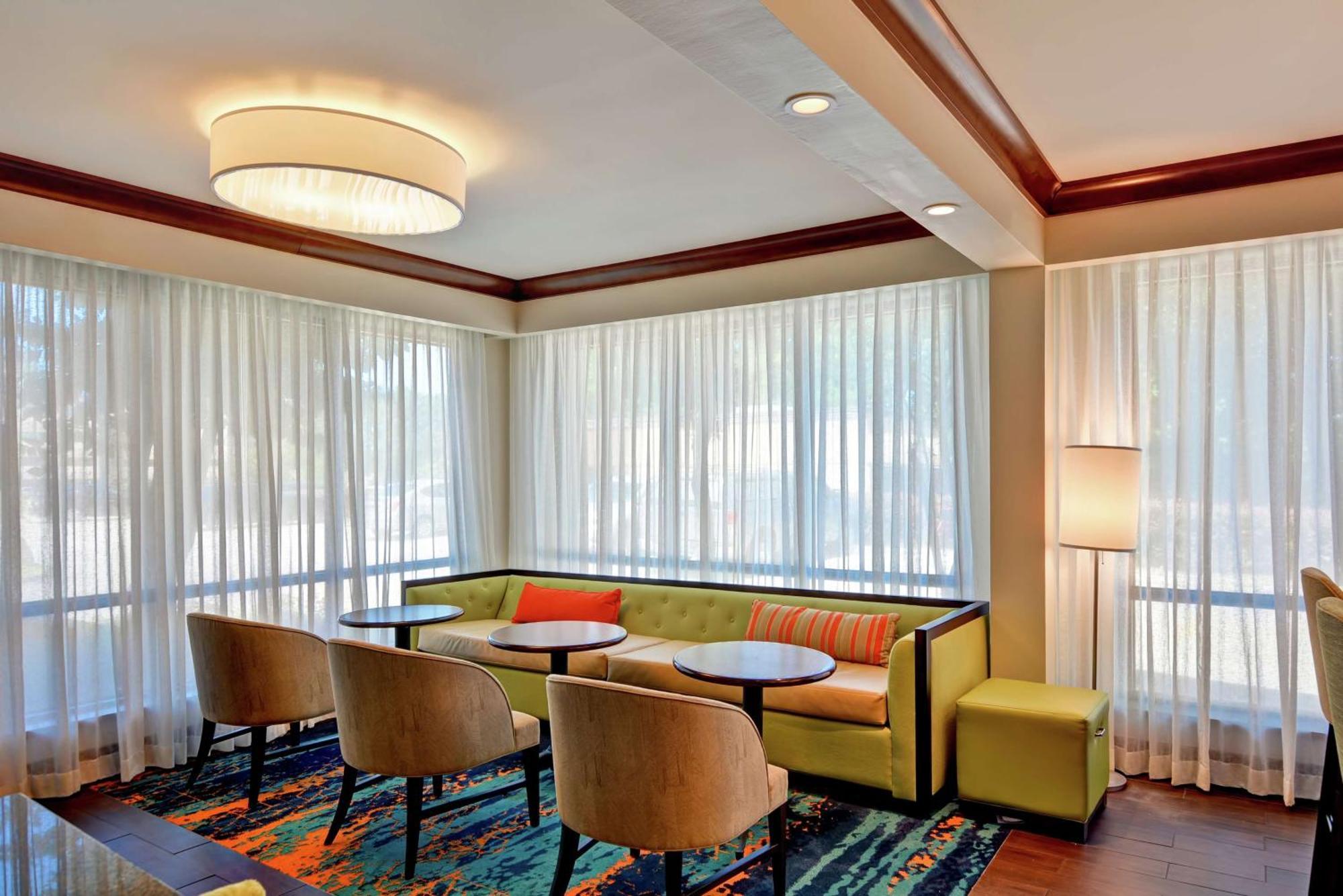 Hampton Inn Birmingham/Mountain Brook Extérieur photo