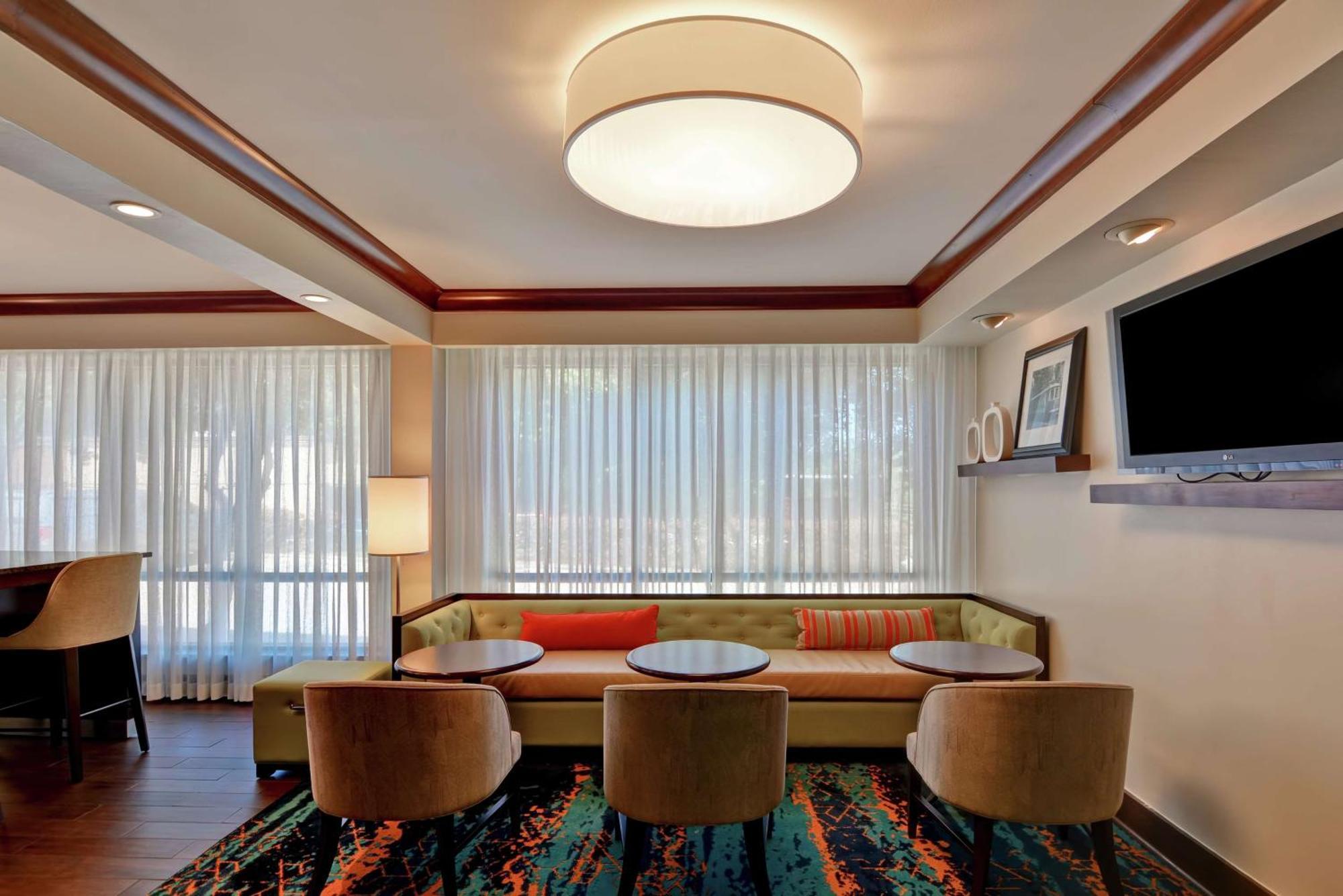 Hampton Inn Birmingham/Mountain Brook Extérieur photo