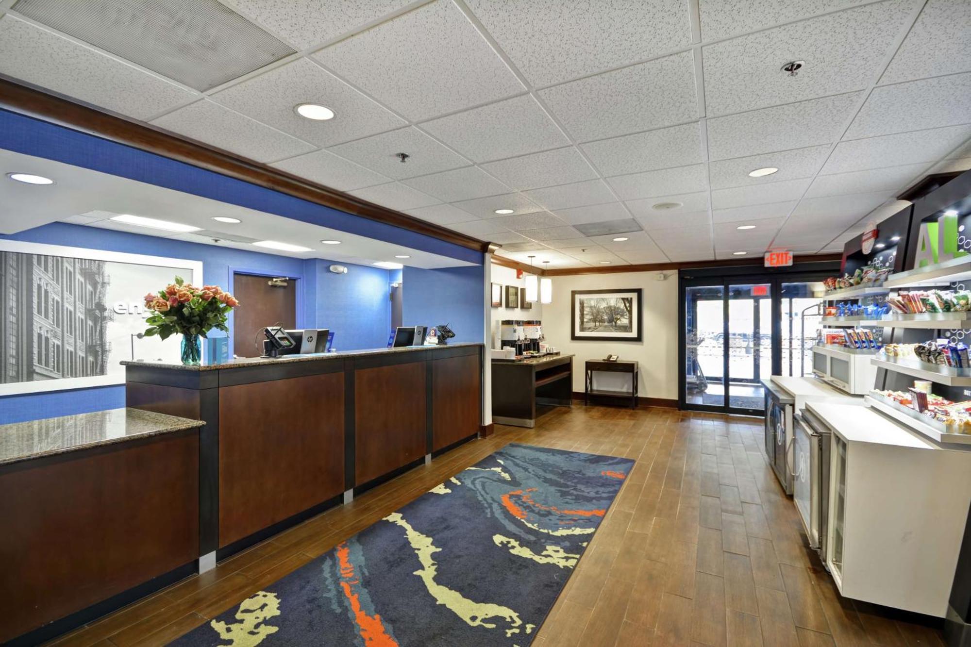 Hampton Inn Birmingham/Mountain Brook Extérieur photo