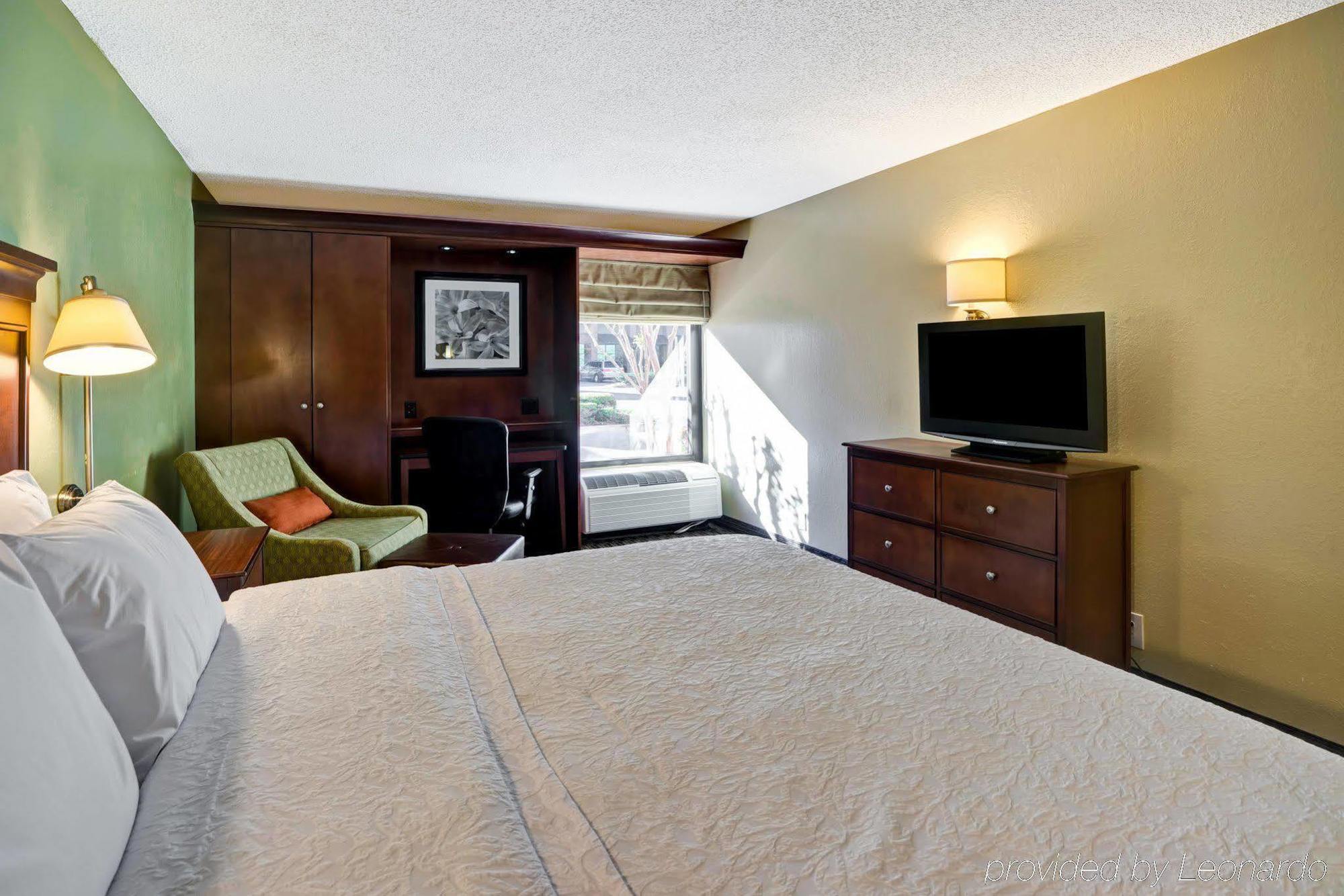 Hampton Inn Birmingham/Mountain Brook Extérieur photo